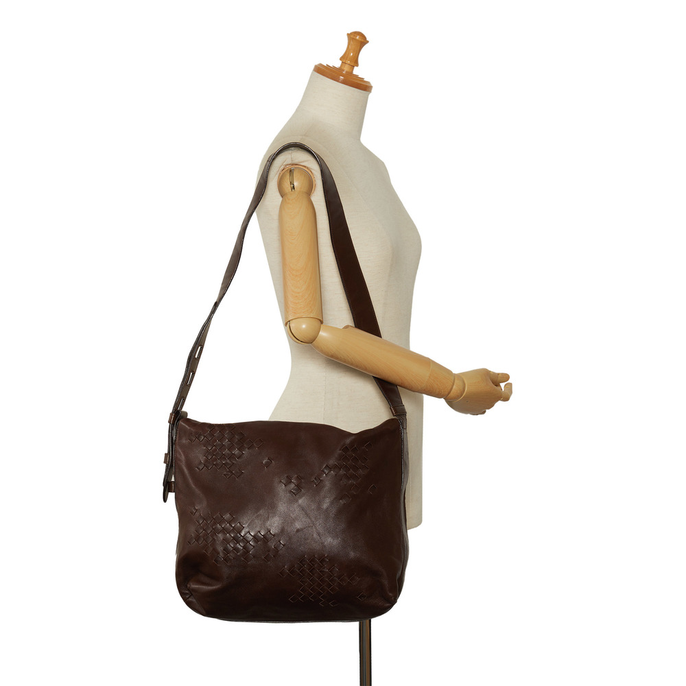 BOTTEGA VENETA Intrecciato Shoulder Bag - Picture 14 of 14